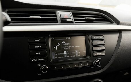 KIA Rio IV, 2018 год, 1 433 000 рублей, 9 фотография