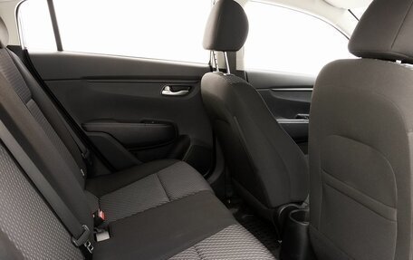 KIA Rio IV, 2018 год, 1 433 000 рублей, 8 фотография