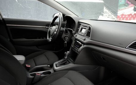 Hyundai Elantra VI рестайлинг, 2016 год, 1 118 000 рублей, 6 фотография