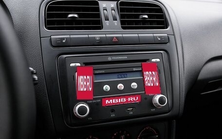 Volkswagen Polo VI (EU Market), 2015 год, 608 000 рублей, 9 фотография
