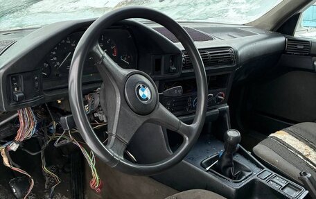 BMW 5 серия, 1990 год, 60 000 рублей, 4 фотография