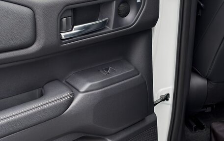 Toyota Land Cruiser Prado, 2024 год, 10 450 000 рублей, 4 фотография