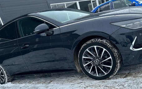 Hyundai Sonata VIII, 2021 год, 2 950 000 рублей, 3 фотография