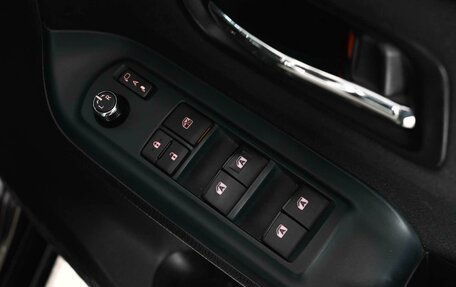 Toyota Noah III, 2017 год, 2 220 000 рублей, 14 фотография