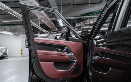 Land Rover Range Rover IV рестайлинг, 2025 год, 23 400 000 рублей, 30 фотография