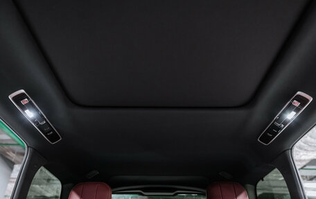 Land Rover Range Rover IV рестайлинг, 2025 год, 23 400 000 рублей, 28 фотография