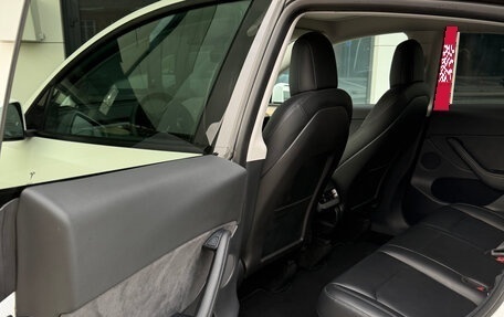 Tesla Model Y I, 2022 год, 4 900 000 рублей, 8 фотография