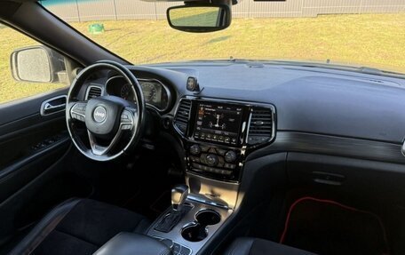 Jeep Grand Cherokee, 2020 год, 3 600 000 рублей, 19 фотография