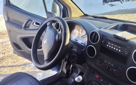 Peugeot Partner II рестайлинг 2, 2011 год, 510 000 рублей, 9 фотография