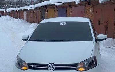 Volkswagen Polo VI (EU Market), 2015 год, 1 070 000 рублей, 1 фотография