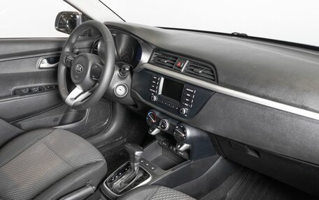 KIA Rio IV, 2018 год, 1 250 000 рублей, 7 фотография