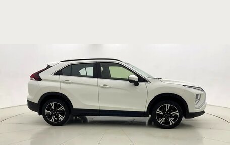 Mitsubishi Eclipse Cross, 2022 год, 2 192 000 рублей, 5 фотография