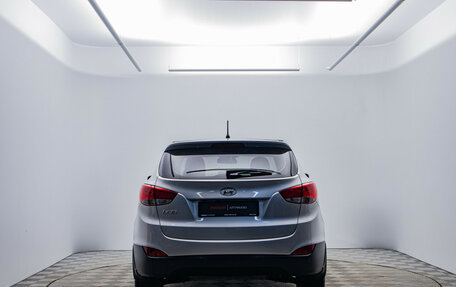 Hyundai ix35 I рестайлинг, 2013 год, 1 370 000 рублей, 4 фотография