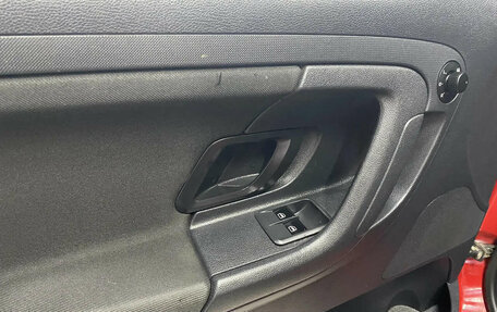 Skoda Fabia II, 2011 год, 650 000 рублей, 6 фотография