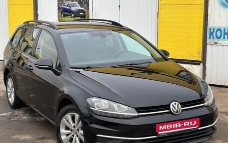 Volkswagen Golf VII, 2018 год, 1 850 000 рублей, 2 фотография