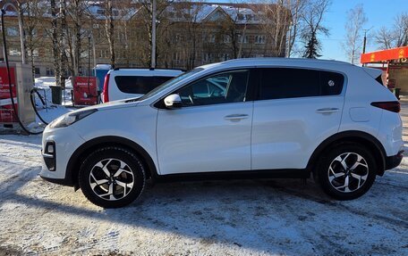 KIA Sportage IV рестайлинг, 2021 год, 2 550 000 рублей, 2 фотография