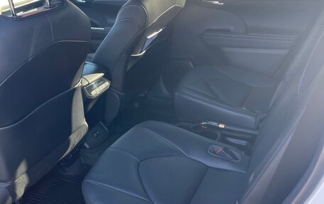 Toyota Highlander, 2021 год, 4 700 000 рублей, 11 фотография