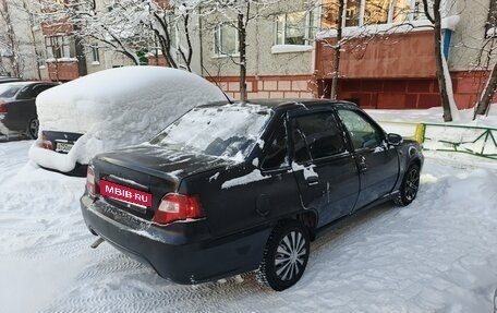 Daewoo Nexia I рестайлинг, 2008 год, 100 000 рублей, 3 фотография