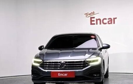 Volkswagen Jetta VII, 2021 год, 2 050 000 рублей, 2 фотография