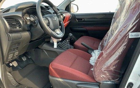 Toyota Hilux VIII, 2026 год, 3 200 000 рублей, 3 фотография