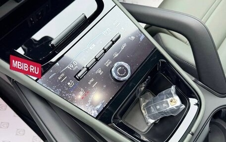 Porsche Cayenne III, 2024 год, 13 100 000 рублей, 11 фотография