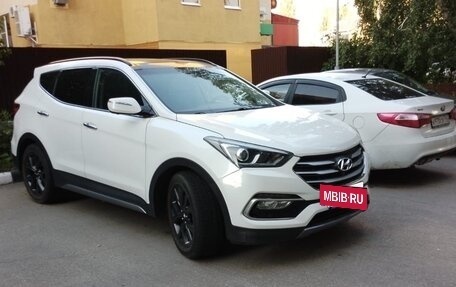 Hyundai Santa Fe III рестайлинг, 2016 год, 2 350 000 рублей, 2 фотография