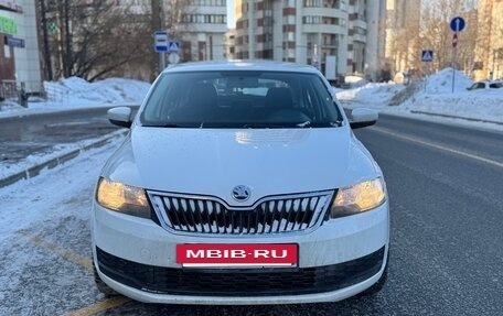 Skoda Rapid I, 2018 год, 1 150 000 рублей, 4 фотография