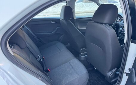 Skoda Rapid I, 2018 год, 1 150 000 рублей, 12 фотография