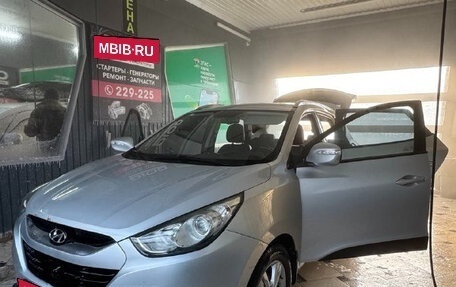 Hyundai ix35 I рестайлинг, 2013 год, 1 365 000 рублей, 11 фотография