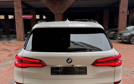 BMW X5, 2019 год, 5 300 000 рублей, 3 фотография