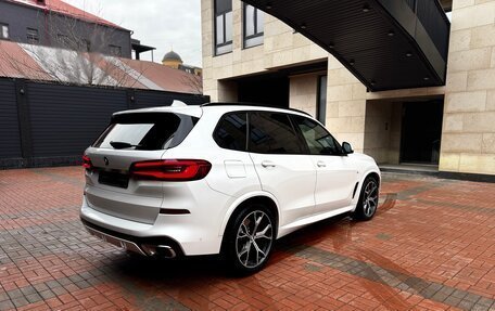 BMW X5, 2019 год, 5 300 000 рублей, 24 фотография