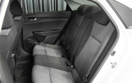 Hyundai Solaris II рестайлинг, 2021 год, 1 680 000 рублей, 8 фотография