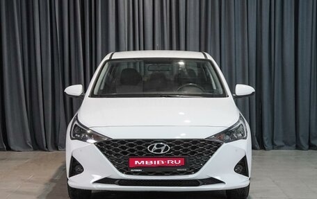 Hyundai Solaris II рестайлинг, 2021 год, 1 680 000 рублей, 3 фотография