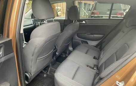 KIA Sportage IV рестайлинг, 2016 год, 1 900 000 рублей, 18 фотография