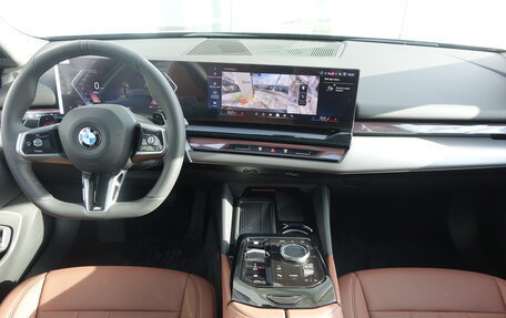 BMW 5 серия, 2025 год, 10 150 000 рублей, 21 фотография