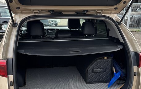 KIA Sportage IV рестайлинг, 2018 год, 1 999 000 рублей, 13 фотография