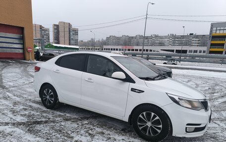 KIA Rio III рестайлинг, 2015 год, 850 000 рублей, 3 фотография