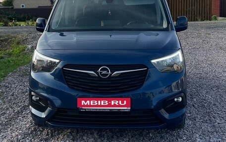 Opel Combo E, 2019 год, 1 700 000 рублей, 6 фотография