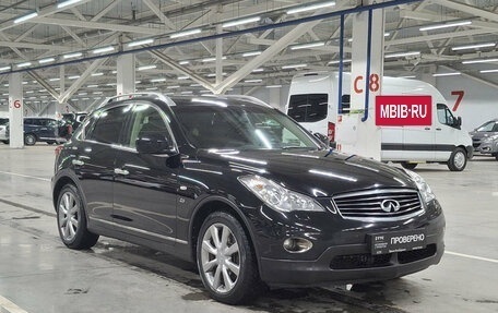 Infiniti QX50 I рестайлинг, 2014 год, 1 899 000 рублей, 7 фотография