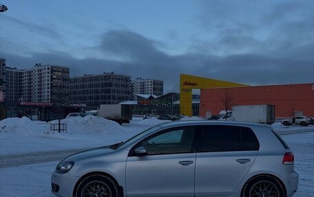 Volkswagen Golf VI, 2012 год, 960 000 рублей, 2 фотография