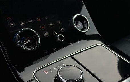 Land Rover Range Rover Velar I, 2018 год, 5 500 000 рублей, 29 фотография