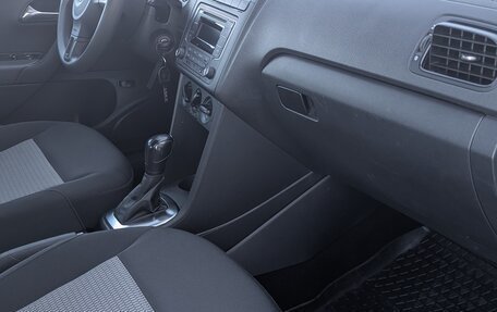 Volkswagen Polo VI (EU Market), 2013 год, 752 000 рублей, 11 фотография