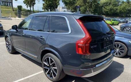 Volvo XC90 II рестайлинг, 2022 год, 6 011 000 рублей, 4 фотография