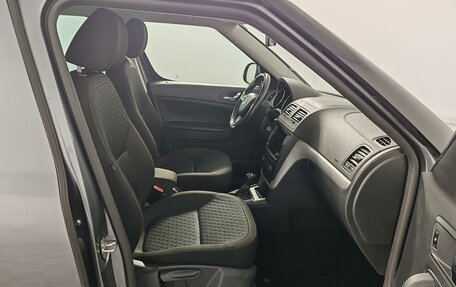 Skoda Yeti I рестайлинг, 2016 год, 1 335 000 рублей, 19 фотография