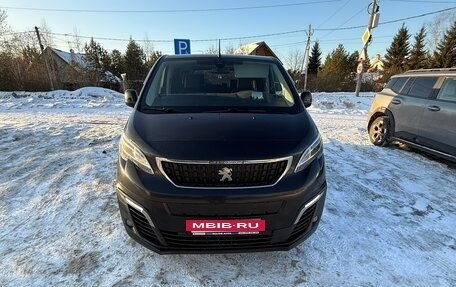 Peugeot Traveller I, 2021 год, 3 500 000 рублей, 2 фотография