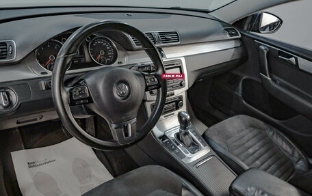 Volkswagen Passat B7, 2011 год, 1 099 000 рублей, 9 фотография