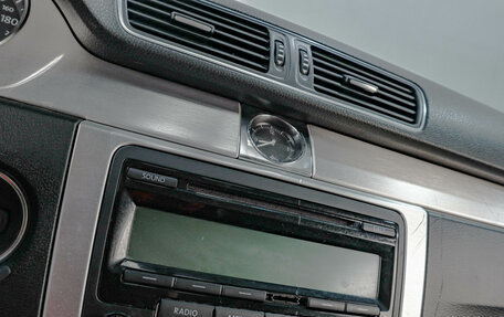 Volkswagen Passat B7, 2011 год, 1 099 000 рублей, 15 фотография