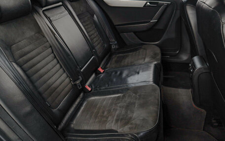 Volkswagen Passat B7, 2011 год, 1 099 000 рублей, 18 фотография