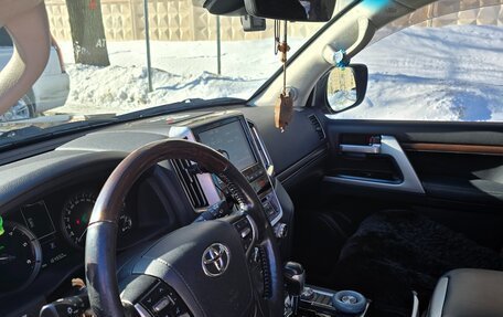 Toyota Land Cruiser 200, 2019 год, 7 900 000 рублей, 6 фотография