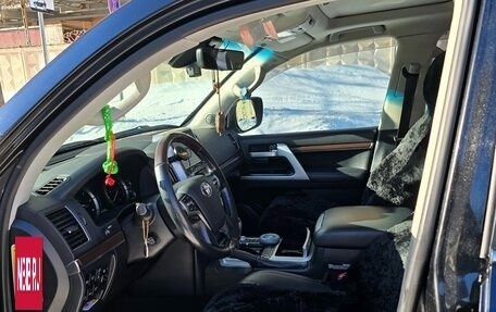 Toyota Land Cruiser 200, 2019 год, 7 900 000 рублей, 7 фотография